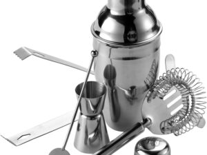 Cocktail shaker set