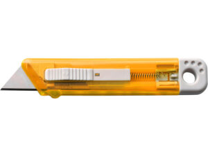 Plastic cutter