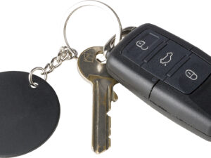 Recycled stainless steel keyring - Image 3