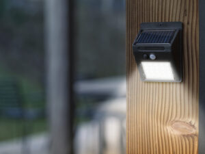 Solar power light - Image 5