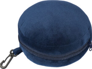 Travel pillow and eye mask set - Image 4