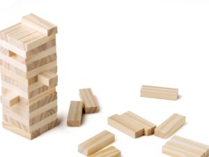 Wooden block tower game - Image 3