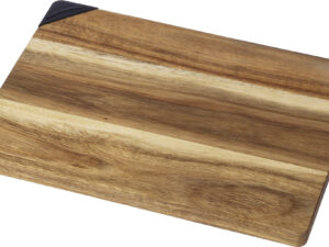 Wooden cutting board